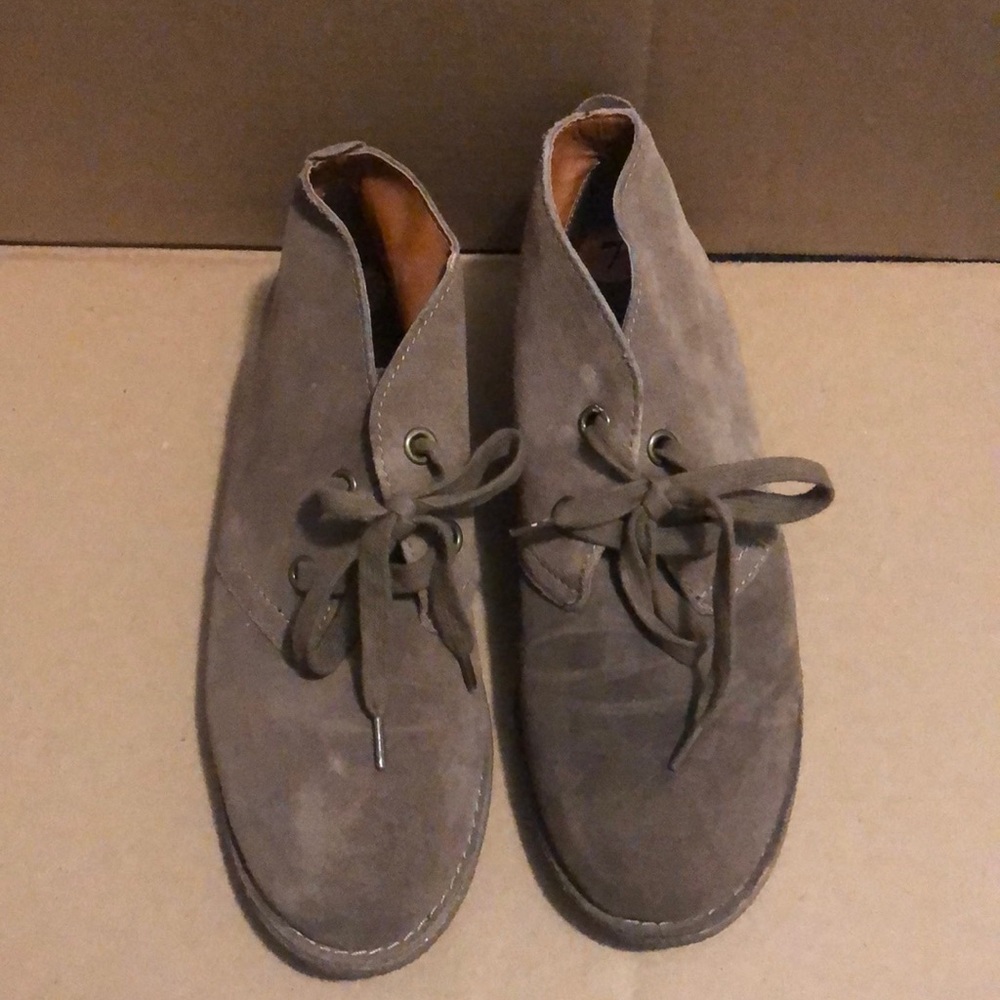Women’s boots